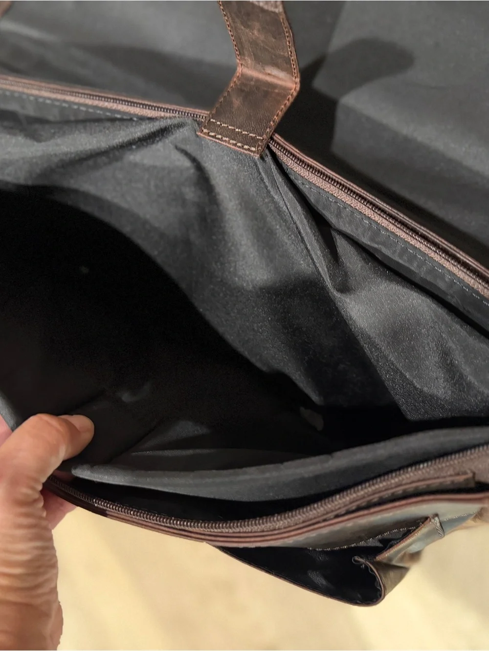 Classic Dark Brown Leather Messenger Bag